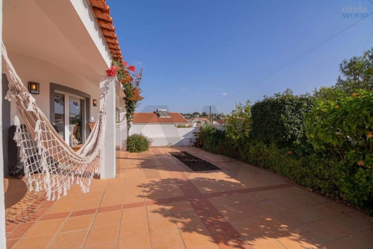 Moradia T4 para Venda em Albufeira e Olhos de Água Foto 31
