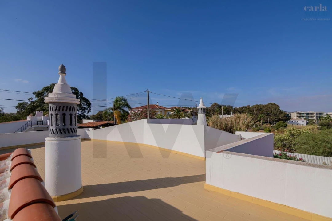 Moradia T4 para Venda em Albufeira e Olhos de Água Foto 94