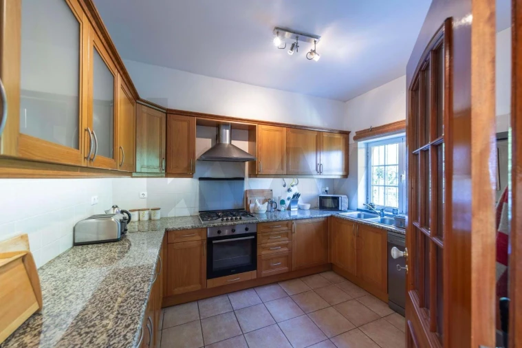 Moradia T3 para Venda em Monchique Foto 12