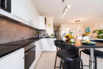 Apartamento T2 para Venda em Quarteira