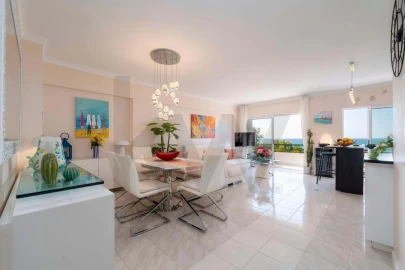 Apartamento T2 para Venda em Quarteira