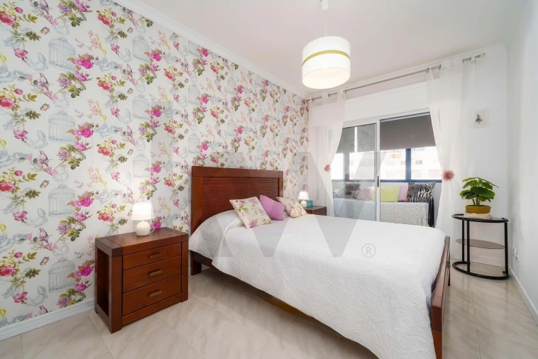 Apartamento T2 para Venda em Quarteira Foto 24