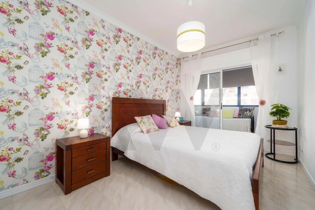 Apartamento T2 para Venda em Quarteira Foto 24