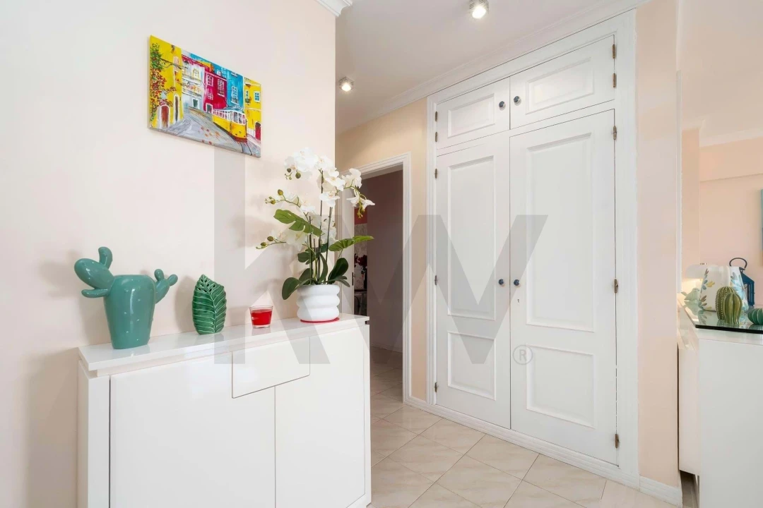 Apartamento T2 para Venda em Quarteira Foto 7