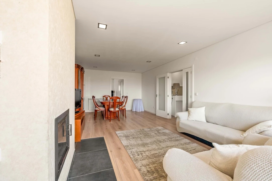 Apartamento T4 para Venda em Torres Novas (Santa Maria, Salvador e Santiago) Foto 6