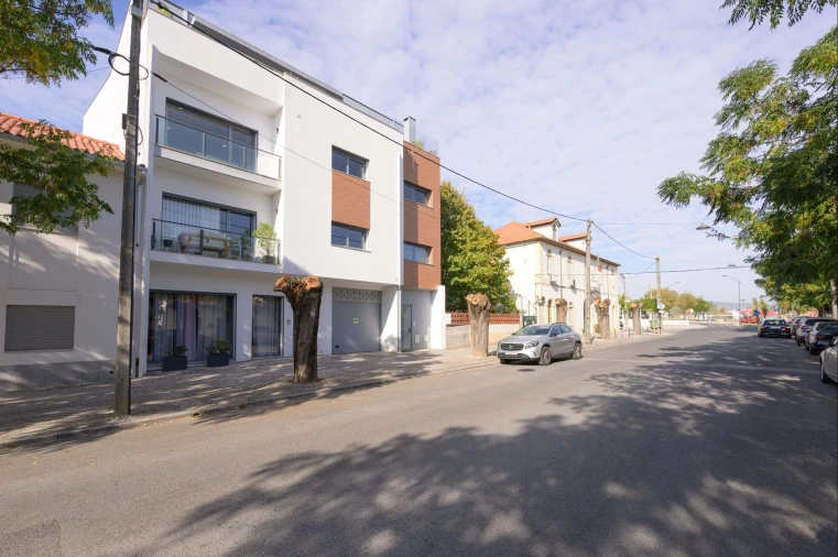 Apartamento T4 para Venda em Torres Novas (Santa Maria, Salvador e Santiago) Foto 38