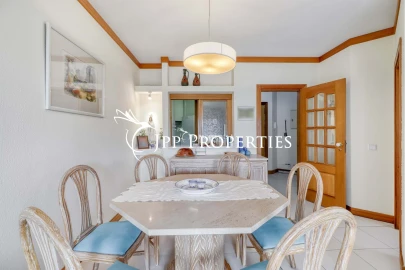 Apartamento T2 para Venda em Quarteira