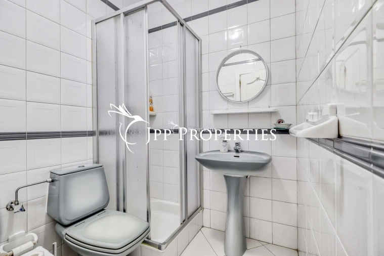 Apartamento T2 para Venda em Quarteira Foto 16