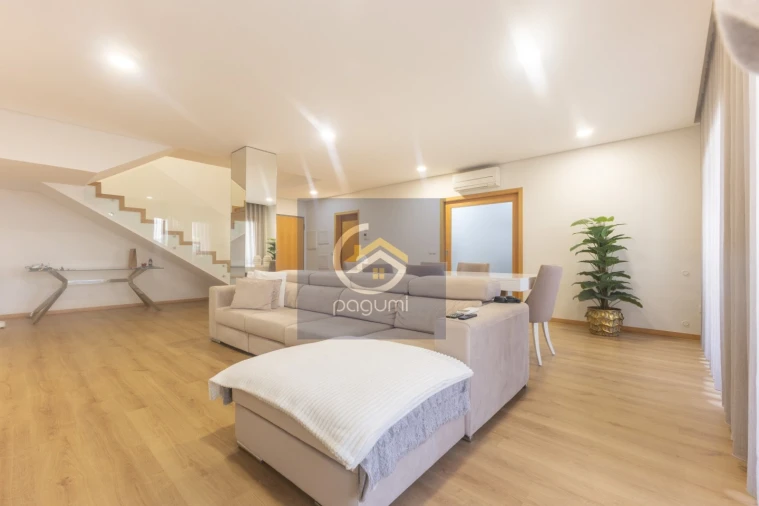 Apartamento T3 para Venda em Paredes Foto 5