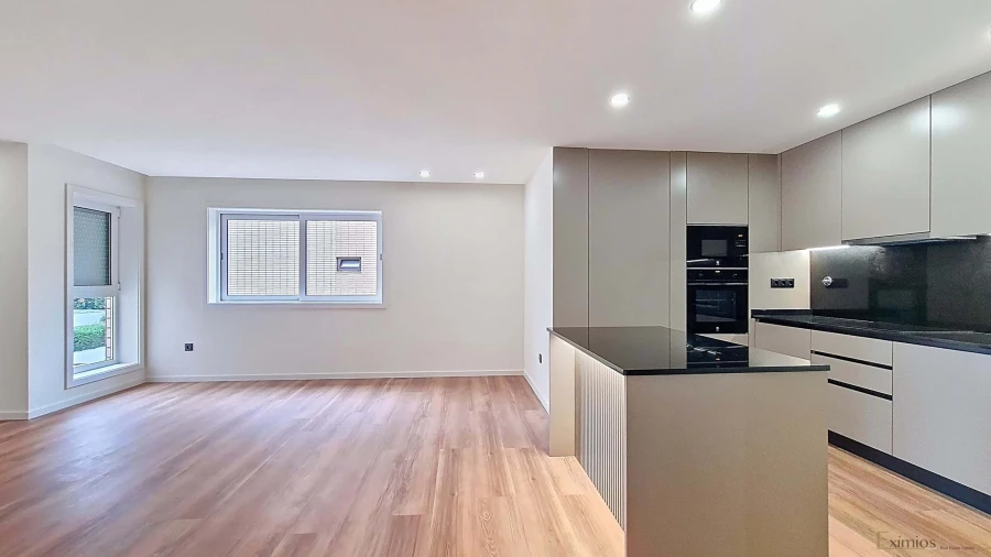 Apartamento T3 para Venda em Póvoa de Varzim, Beiriz e Argivai Foto 4