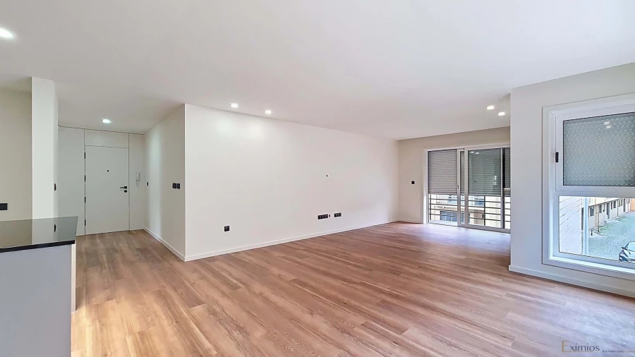 Apartamento T3 para Venda em Póvoa de Varzim, Beiriz e Argivai Foto 2