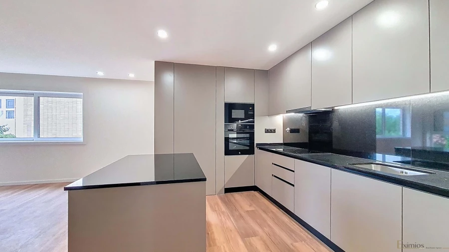 Apartamento T3 para Venda em Póvoa de Varzim, Beiriz e Argivai Foto 6