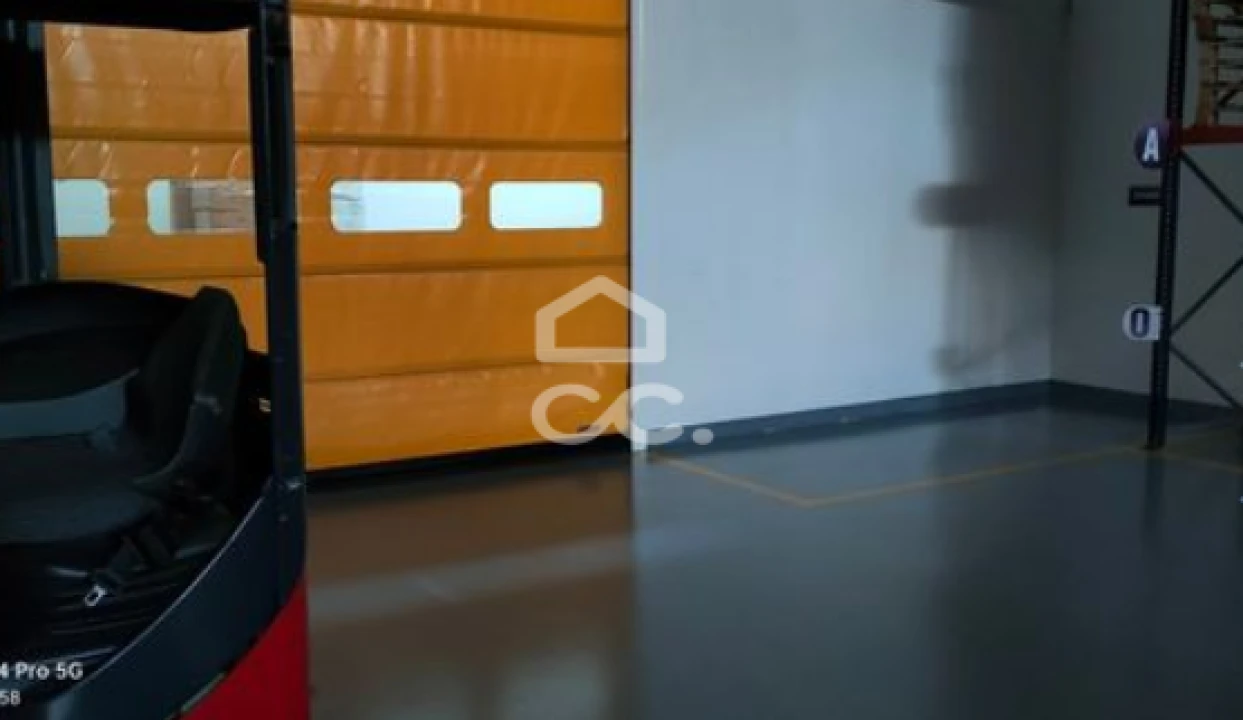 Armazém para Venda em Malveira e São Miguel de Alcainça Foto 3