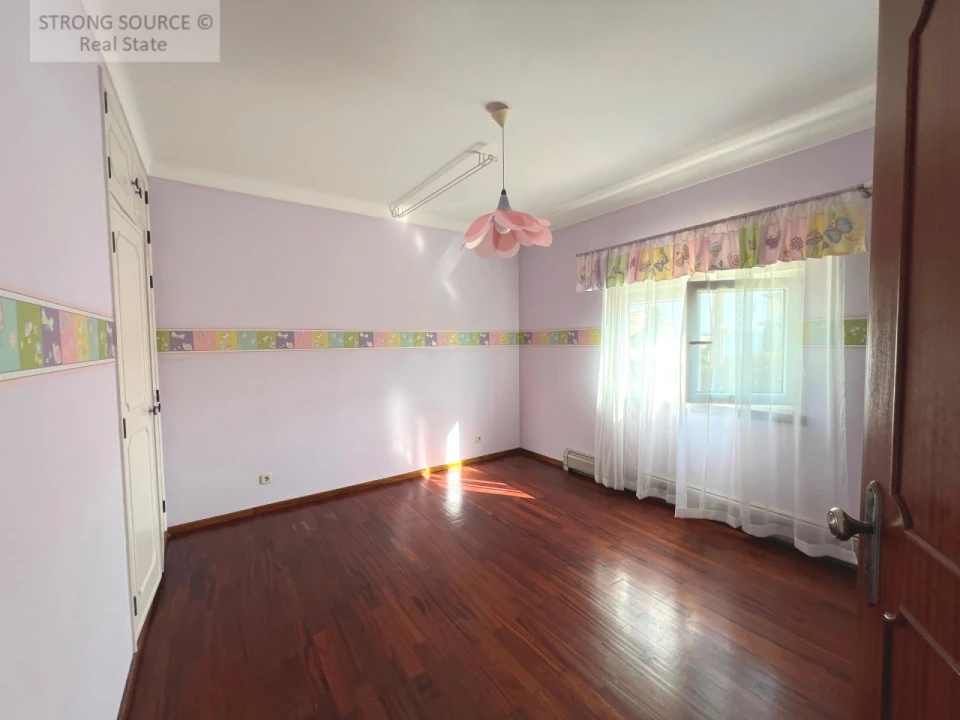 Moradia T5 para Venda em Cadaval e Pêro Moniz Foto 21