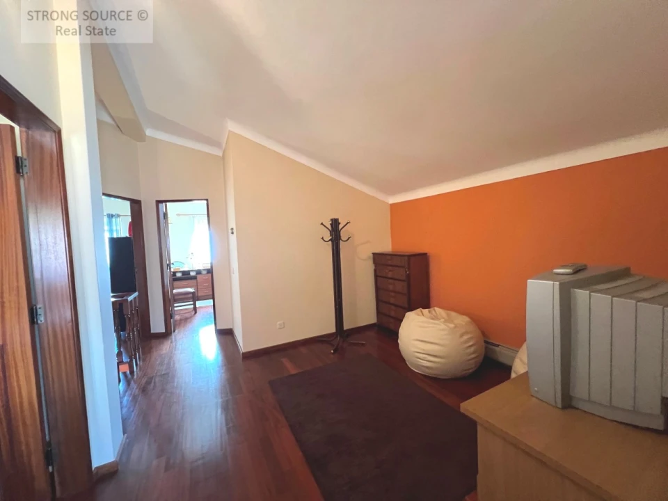 Moradia T5 para Venda em Cadaval e Pêro Moniz Foto 83