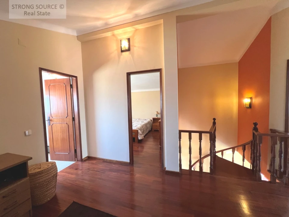 Moradia T5 para Venda em Cadaval e Pêro Moniz Foto 84