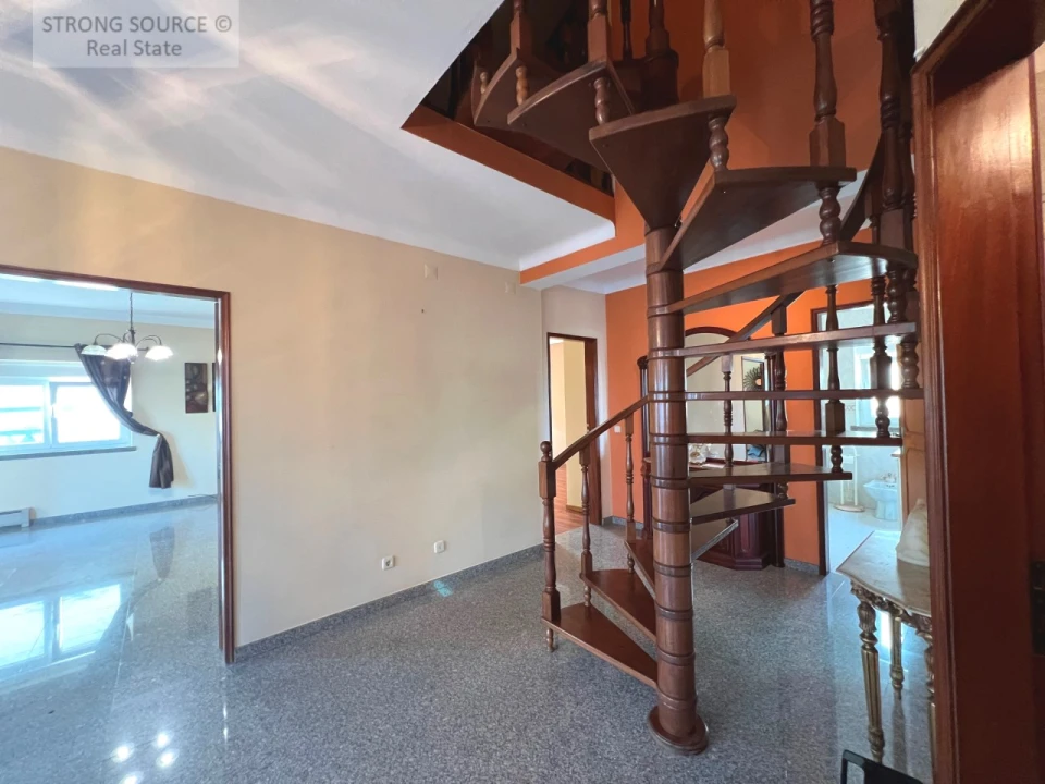 Moradia T5 para Venda em Cadaval e Pêro Moniz Foto 26