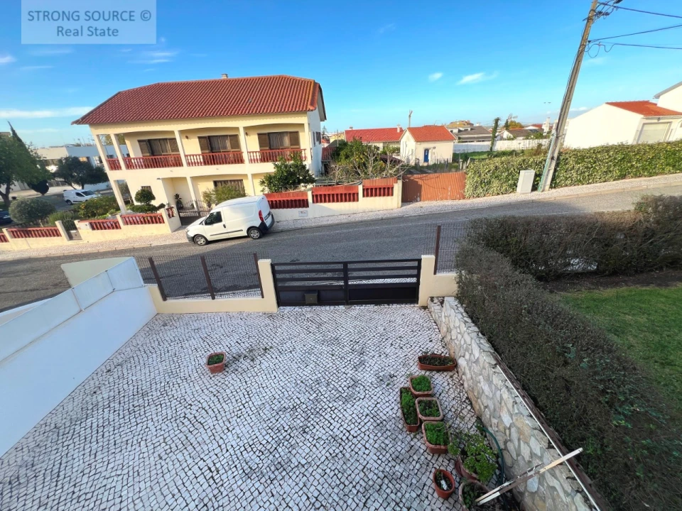 Moradia T5 para Venda em Cadaval e Pêro Moniz Foto 45