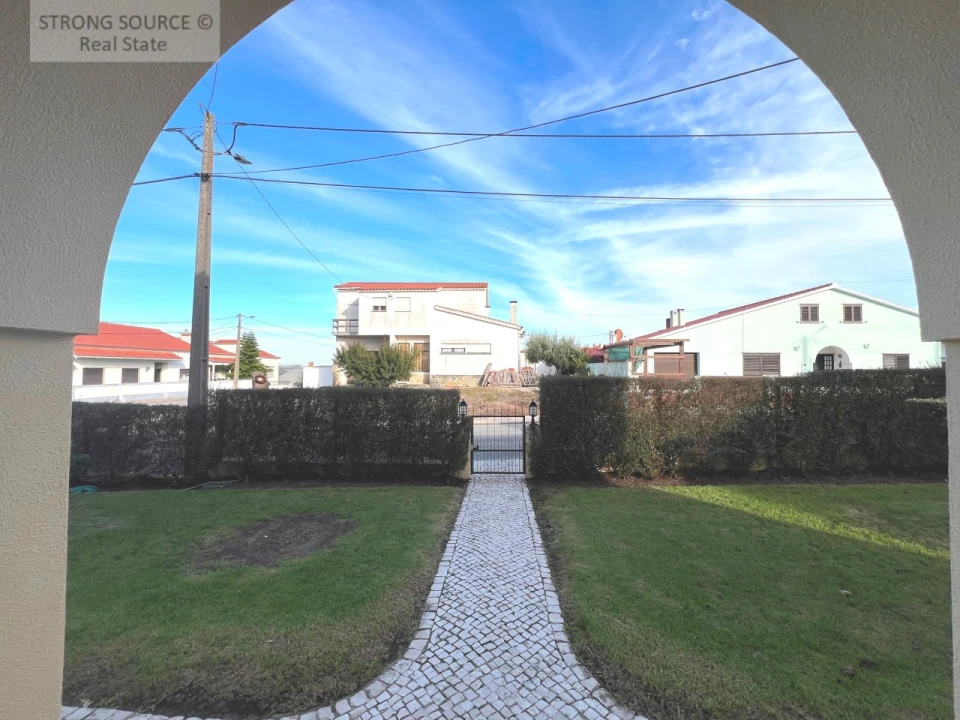 Moradia T5 para Venda em Cadaval e Pêro Moniz Foto 93