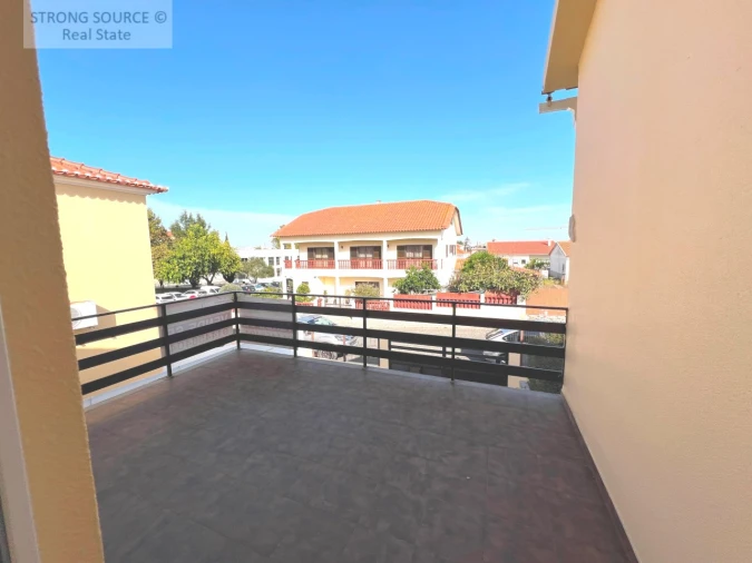 Moradia T5 para Venda em Cadaval e Pêro Moniz Foto 43