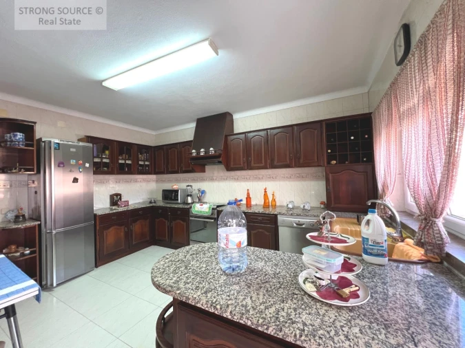 Moradia T5 para Venda em Cadaval e Pêro Moniz Foto 47