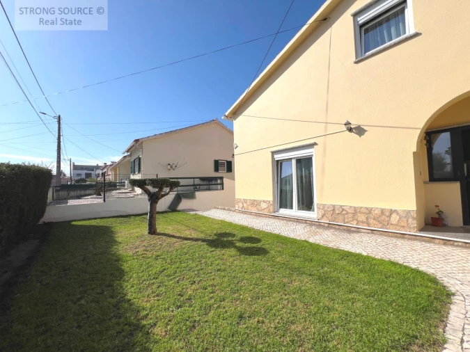 Moradia T5 para Venda em Cadaval e Pêro Moniz Foto 11