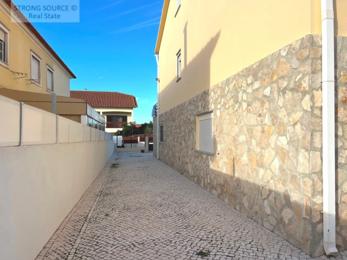 Moradia T5 para Venda em Cadaval e Pêro Moniz Foto 9