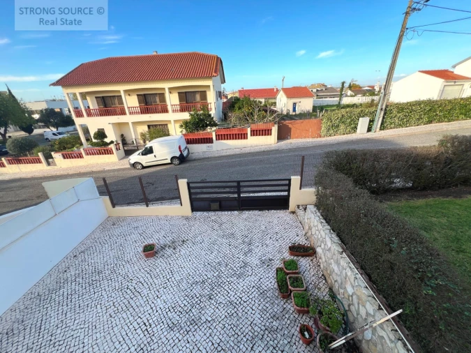 Moradia T5 para Venda em Cadaval e Pêro Moniz Foto 45