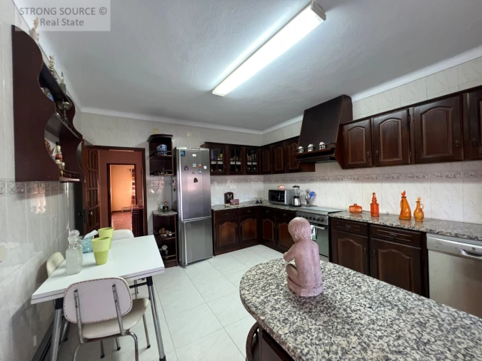 Moradia T5 para Venda em Cadaval e Pêro Moniz Foto 73