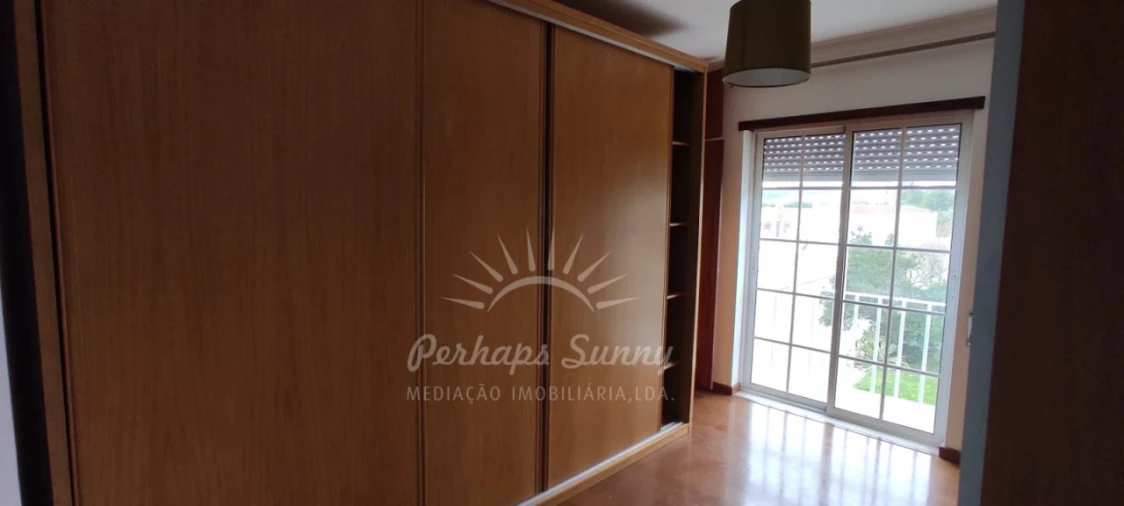 Apartamento T3 para Venda em Grândola e Santa Margarida da Serra Foto 6