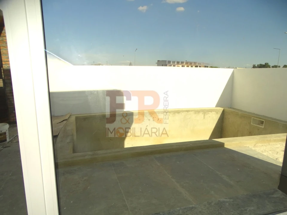 Moradia T3 para Venda em Azeitão (São Lourenço e São Simão) Foto 31