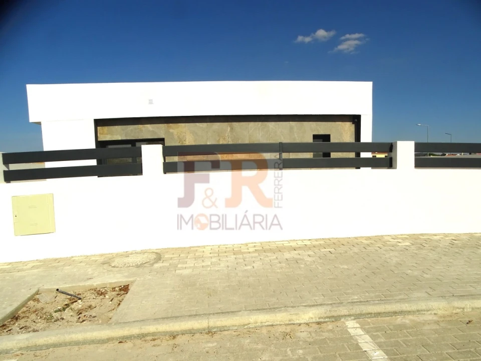 Moradia T3 para Venda em Azeitão (São Lourenço e São Simão) Foto 40