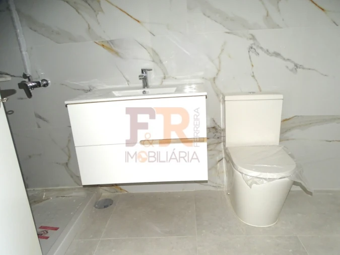 Moradia T3 para Venda em Azeitão (São Lourenço e São Simão) Foto 25