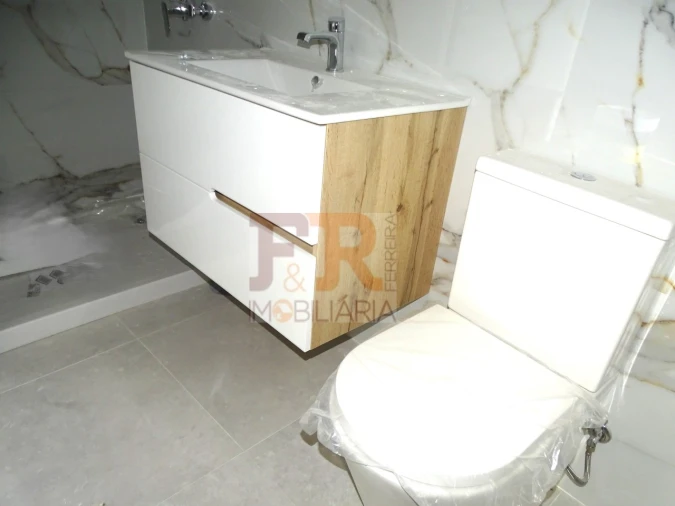 Moradia T3 para Venda em Azeitão (São Lourenço e São Simão) Foto 27