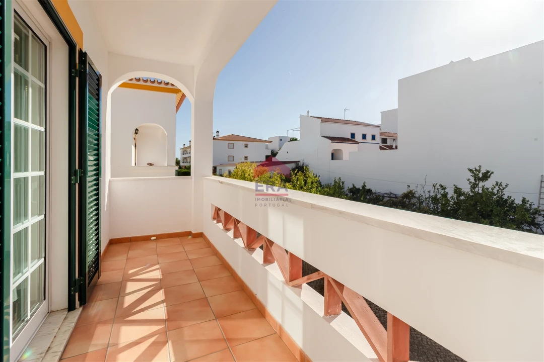 Moradia T4 para Venda em Altura Foto 21