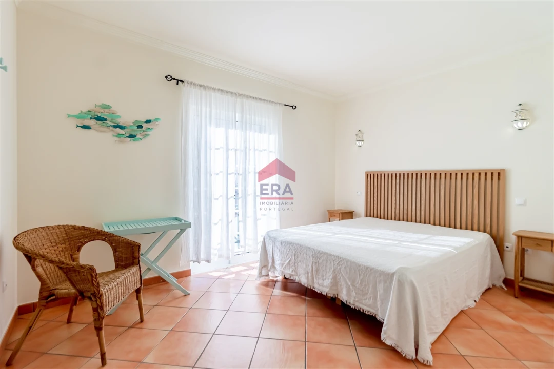 Moradia T4 para Venda em Altura Foto 18