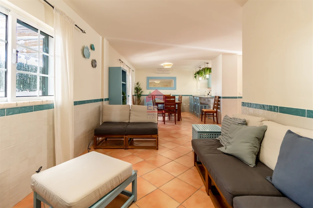 Moradia T4 para Venda em Altura Foto 9