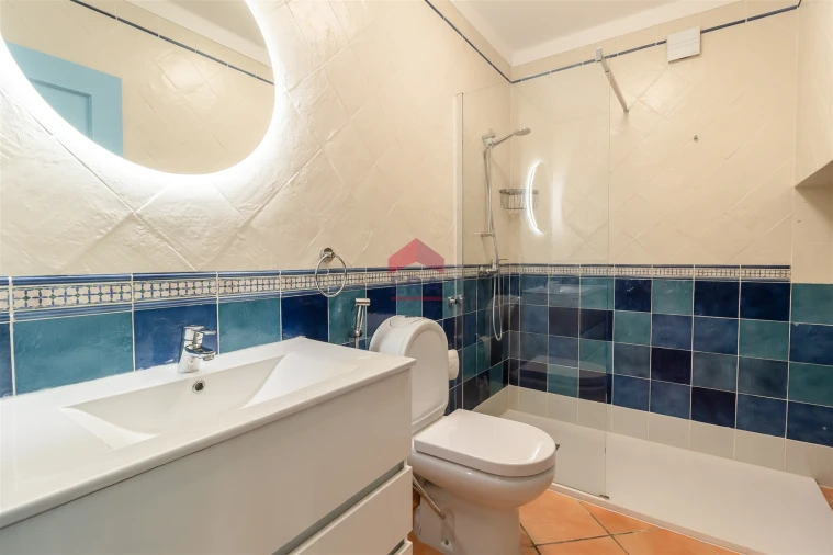 Moradia T4 para Venda em Altura Foto 13