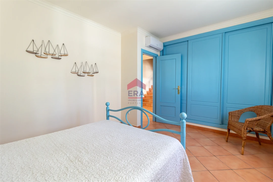 Moradia T4 para Venda em Altura Foto 26