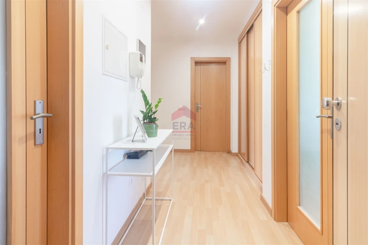 Apartamento T2 para Venda em São Brás de Alportel Foto 12