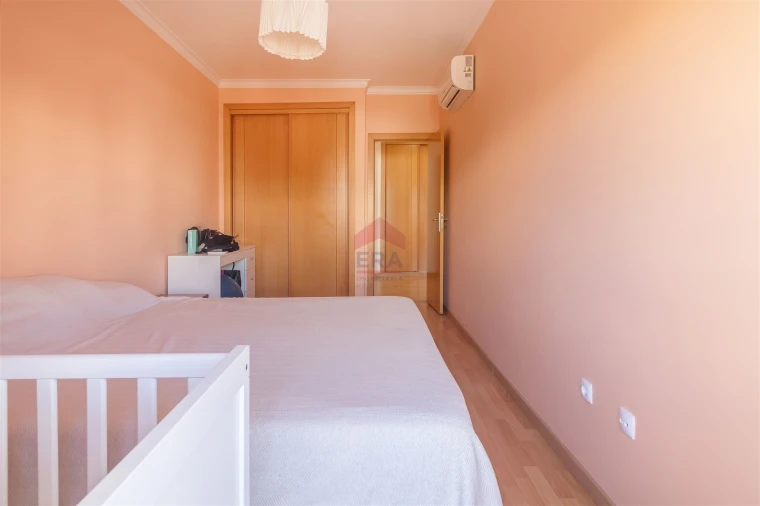 Apartamento T2 para Venda em São Brás de Alportel Foto 7