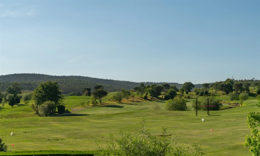 Moradia T4 para Venda em Água Longa Foto 4