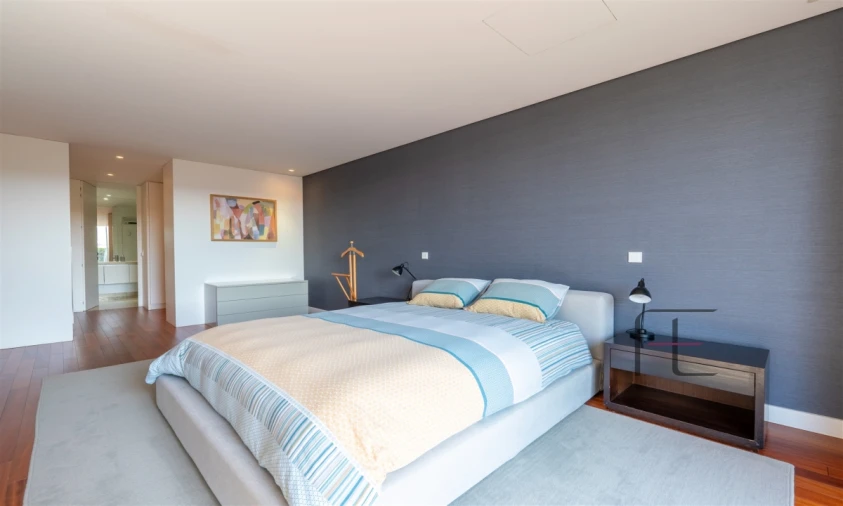 Moradia T4 para Venda em Água Longa Foto 27