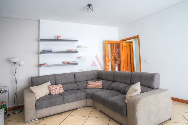 Apartamento T2 para Venda em Fermentões Foto 5