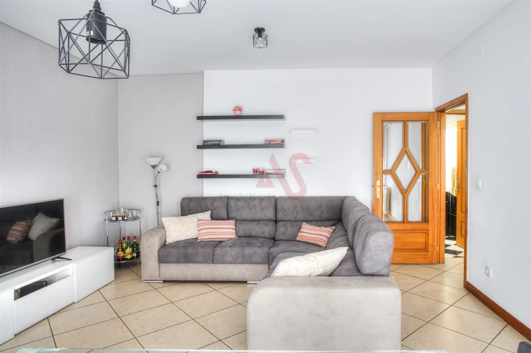 Apartamento T2 para Venda em Fermentões Foto 4