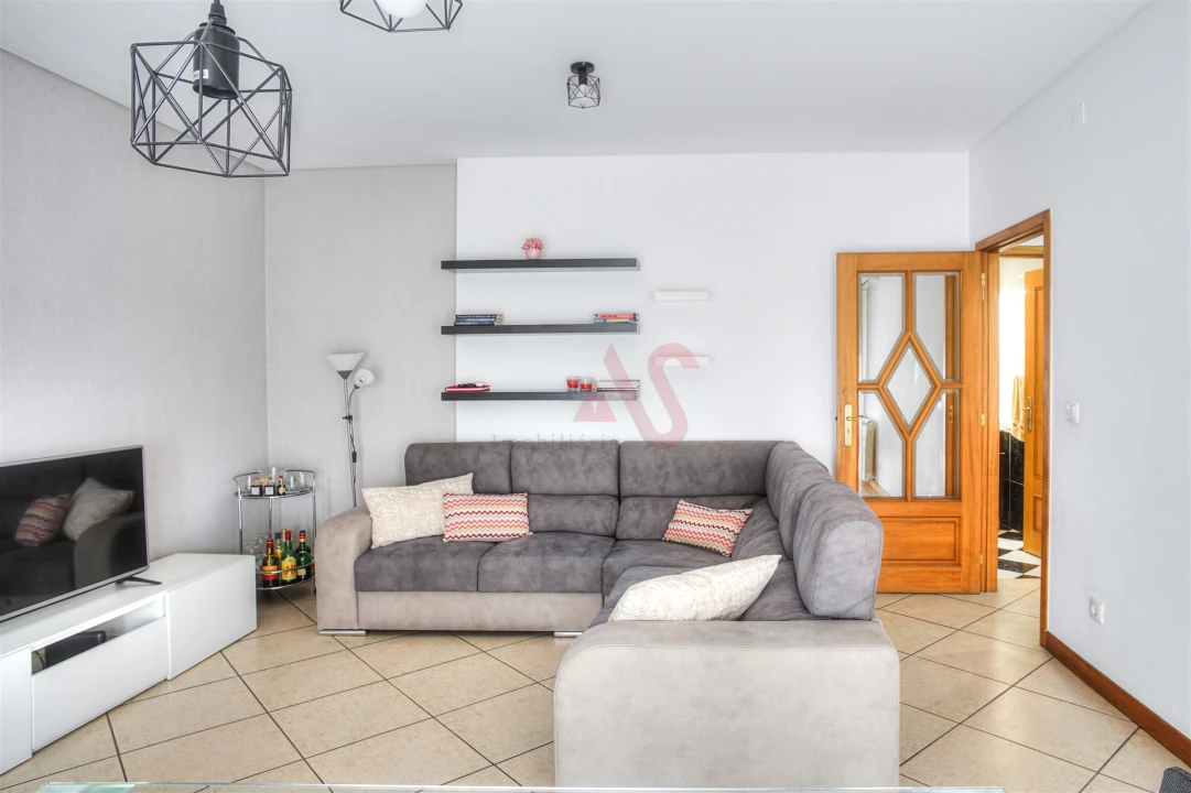 Apartamento T2 para Venda em Fermentões Foto 4