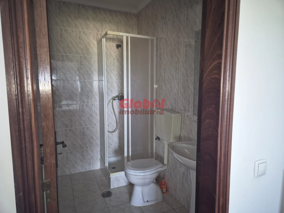 Apartamento T3 para Venda em Oliveira do Hospital e São Paio de Gramaços Foto 7