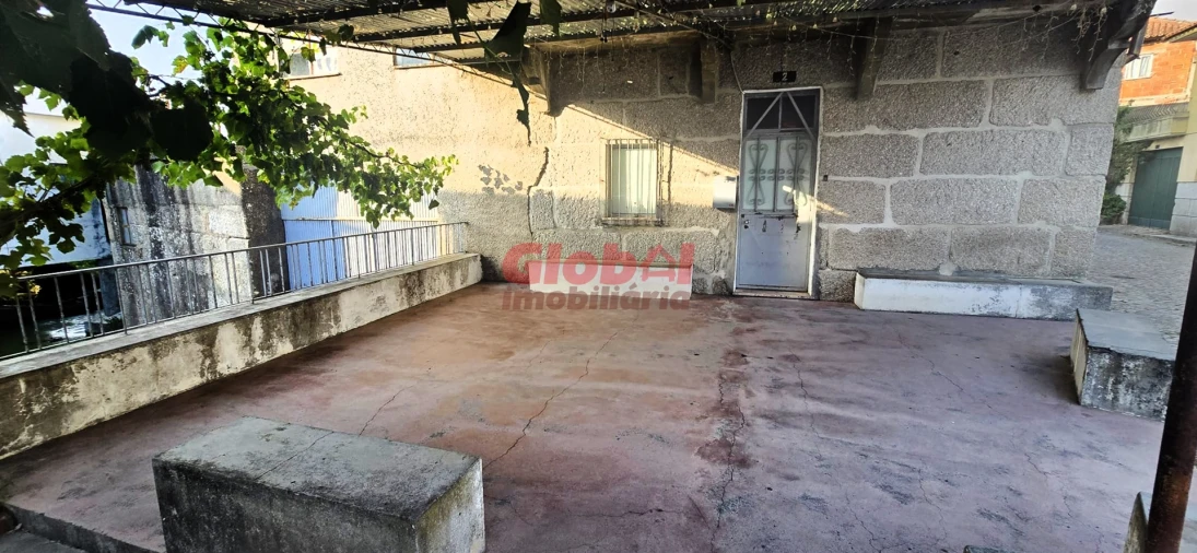 Moradia T4 para Venda em Seixo da Beira Foto 3