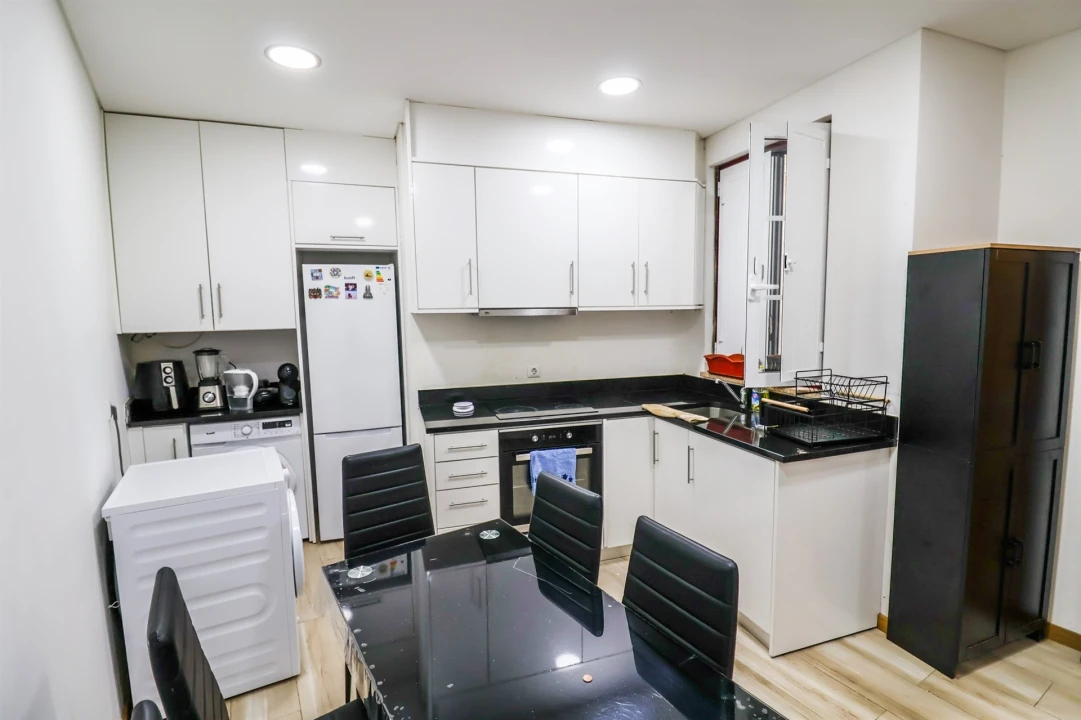 Apartamento T2 para Venda em Viseu Foto 2