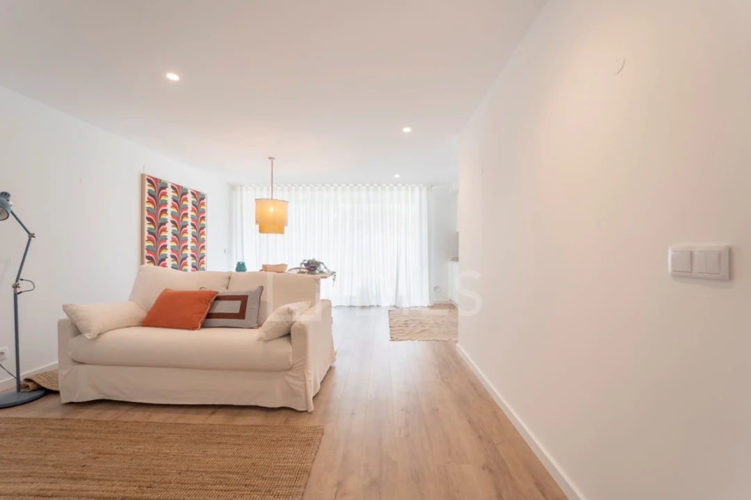 Apartamento T2 para Venda em Bonfim Foto 8